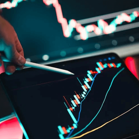 Axtrovien - Equipo de expertos en criptomoneda